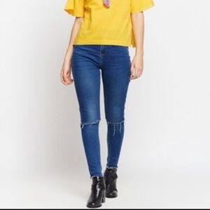 Zara High Rise Raw Hem Skinny Jegging Jeans